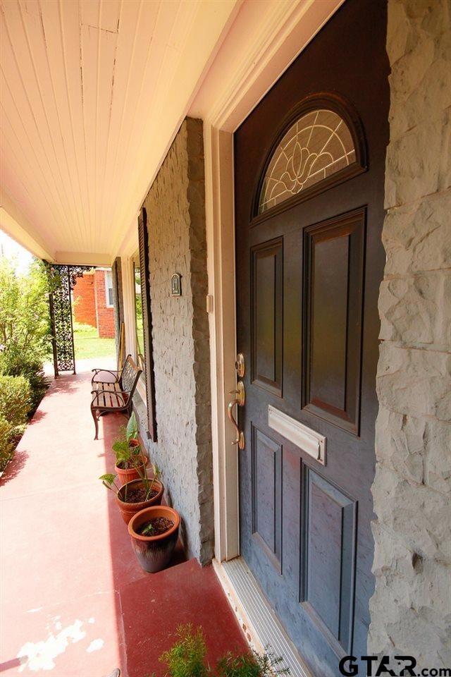 422 422 E 6th St, Tyler, TX 75701 - photo 2