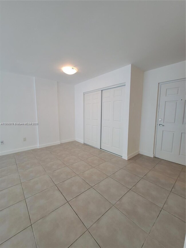 Nirvana unit A516, Miami, FL 33138 - photo 3