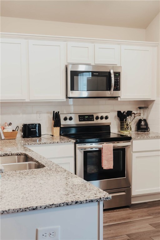 1017 E Starling St, Fayetteville, AR 72701 - photo 4