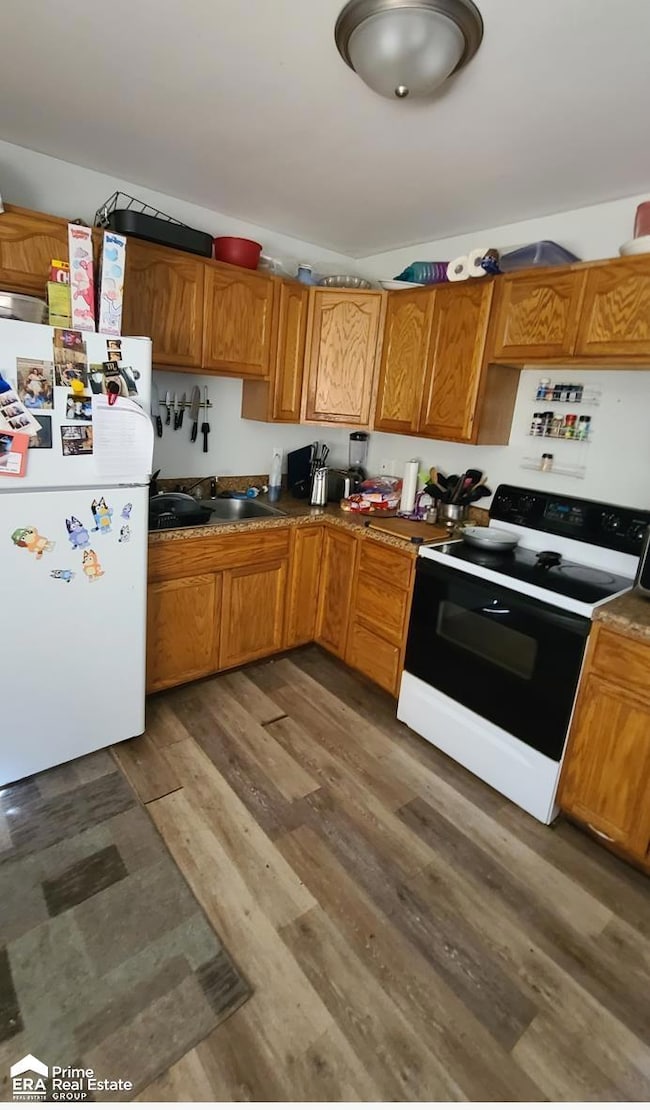 1320 E Cornell Ave, Flint, MI 48505 - photo 6