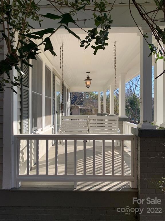 605 E Broad St, Statesville, NC 28677 - photo 3