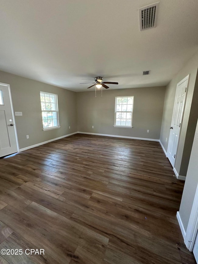 6630 Grande Oak Loop, Grand Ridge, FL 32442 - photo 3