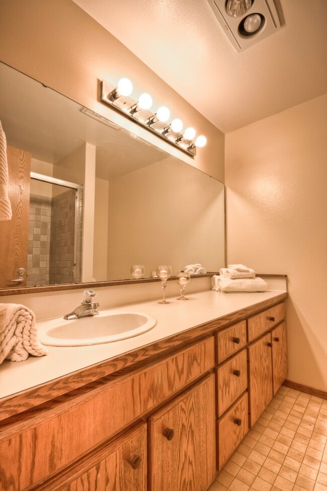 1024 5th Ave S unit B203, Edmonds, WA 98020 - photo 6