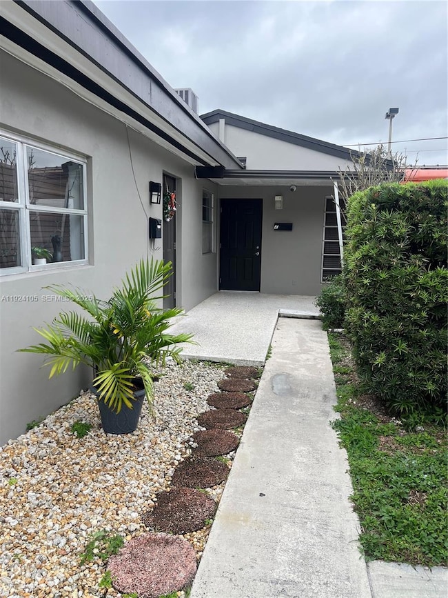 920 SW 30th Ave unit 2, Miami, FL 33135 - photo 2