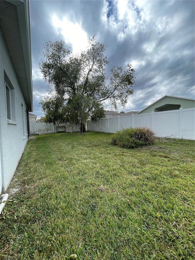 4939 Woodmere Rd, Land O Lakes, FL 34639 - photo 6