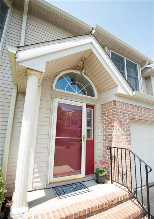 310 Windsor Place unit R310, Macungie, PA 18062 - photo 3