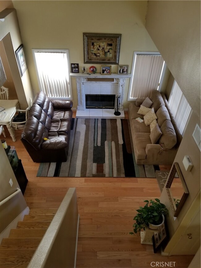 13630 1/2 Dronfield Ave, Sylmar, CA 91342 - photo 4