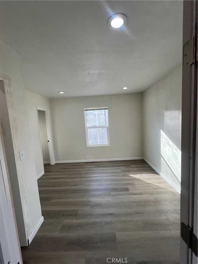 2258 E Clay Ave, Fresno, CA 93701 - photo 6