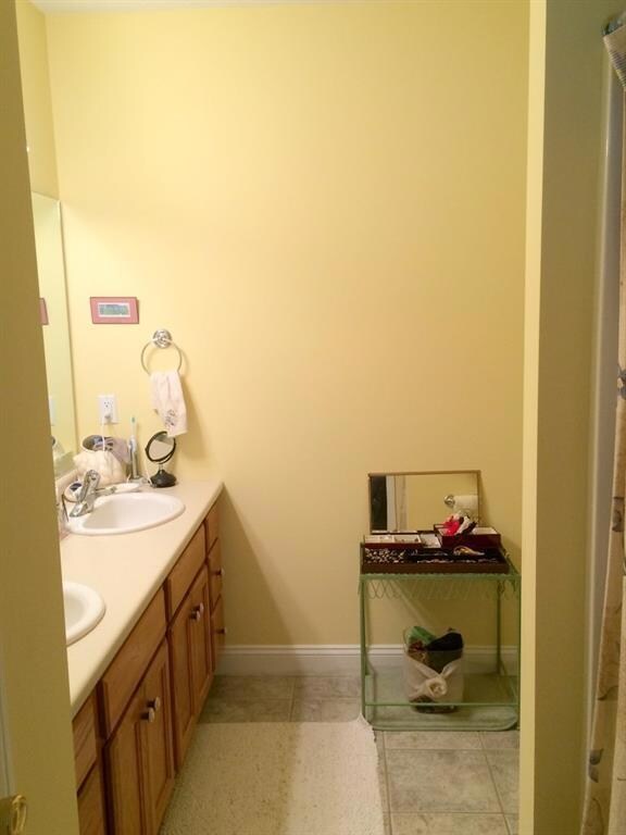 91 Macintosh Ln, Old Orchard Beach, ME 04064 - photo 6