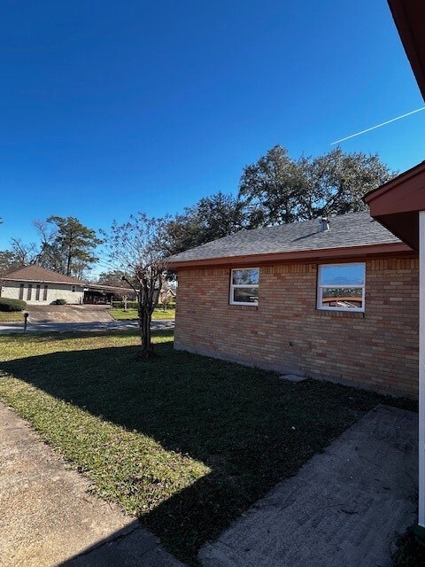 10321 Kelburn Dr, Houston, TX 77016 - photo 3
