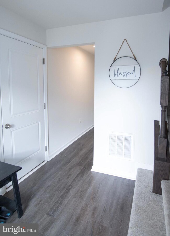 2747 Bears Den Dr, Locust Grove, VA 22508 - photo 4