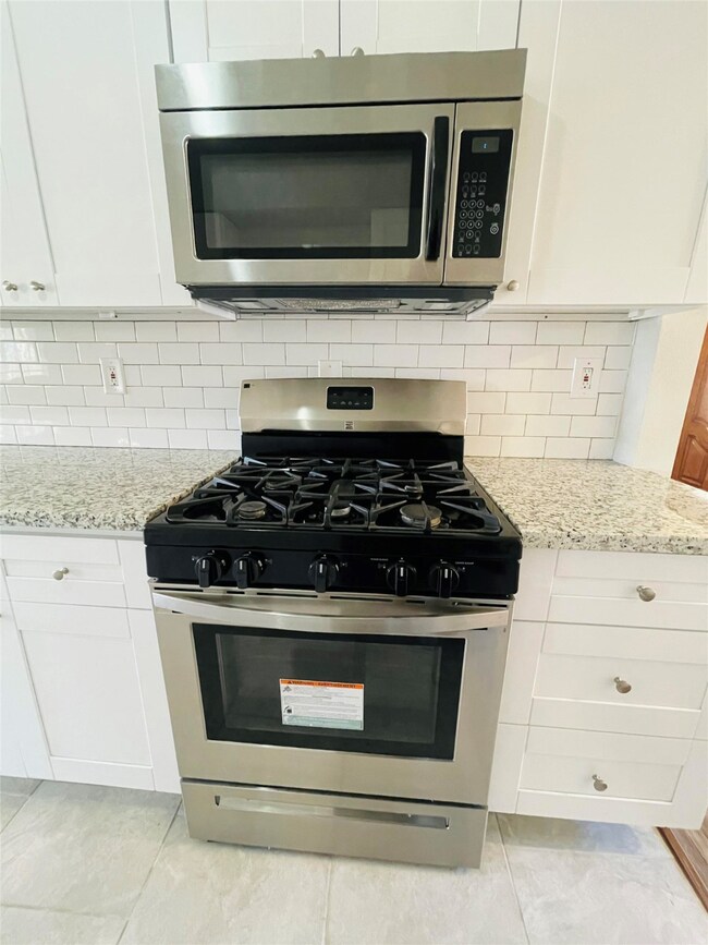 5234 Whittier Oaks Dr, Friendswood, TX 77546 - photo 5