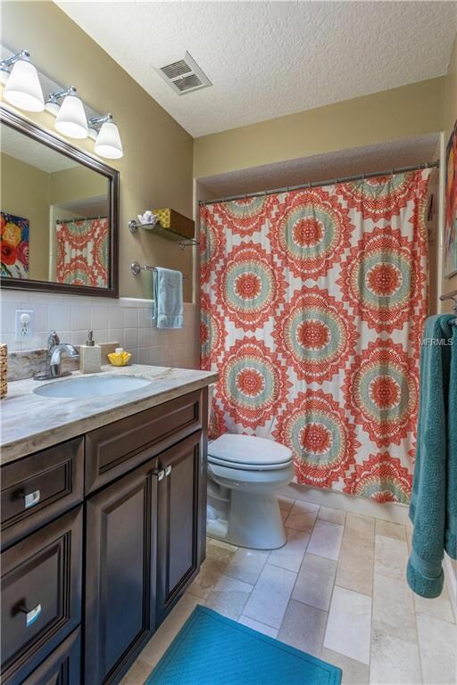 Stunning Renovated Bath