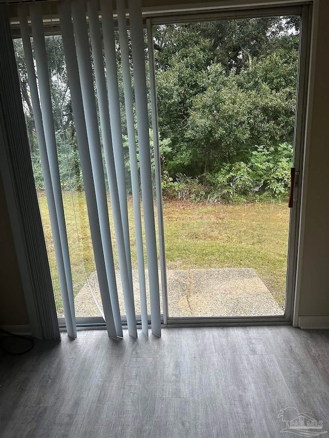 671 E Olive Rd unit 4, Pensacola, FL 32514 - photo 5