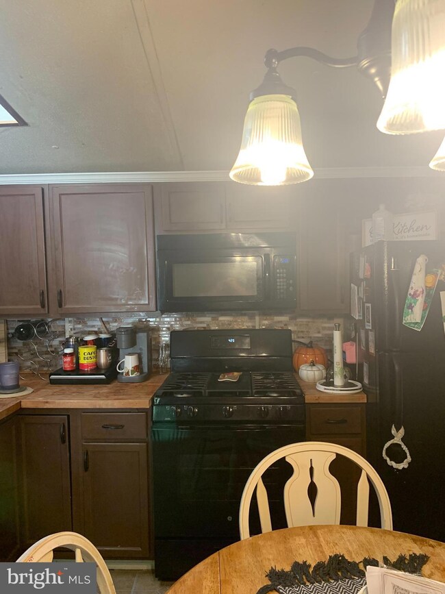 3612 Weymouth Rd, Browns Mills, NJ 08015 - photo 4