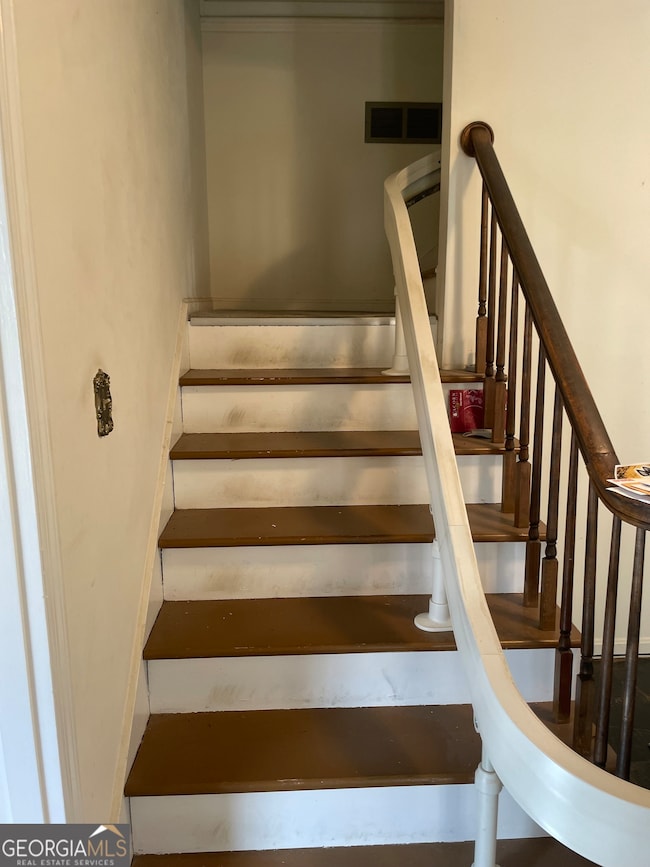 1215 Sharonton Dr, Stone Mountain, GA 30083 - photo 6