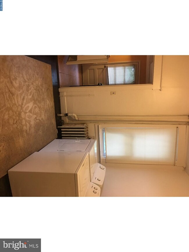 724 Ash Ave, Darby, PA 19023 - photo 7