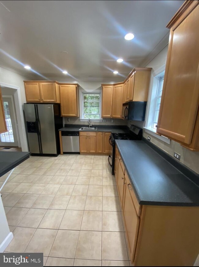 107 E Susquehanna Ave, Towson, MD 21286 - photo 6