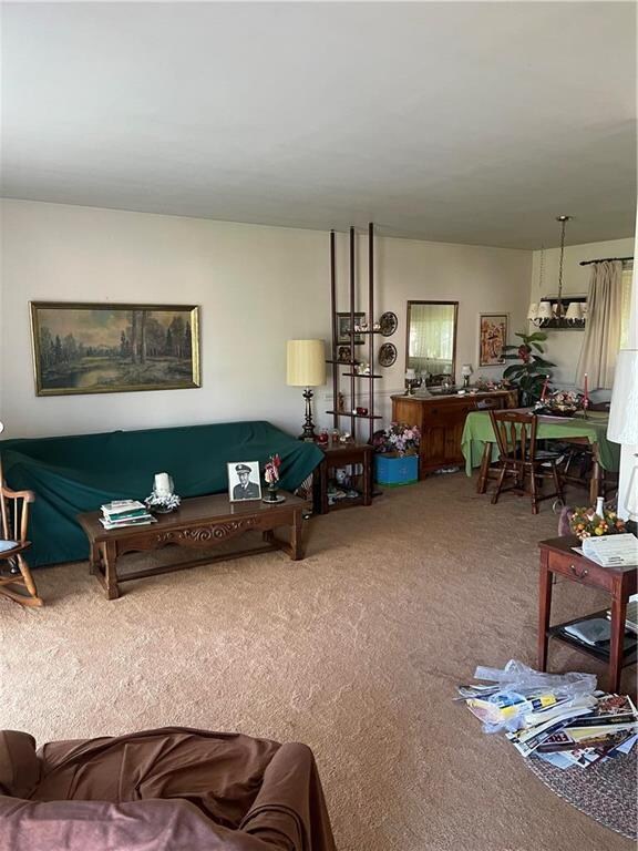 3318 Thomas St, Whitehall, PA 18052 - photo 2