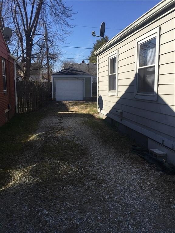 1948 N Drexel Ave, Indianapolis, IN 46218 - photo 2
