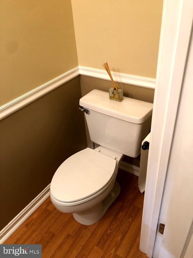 4665 Mews Dr, Owings Mills, MD 21117 - photo 4