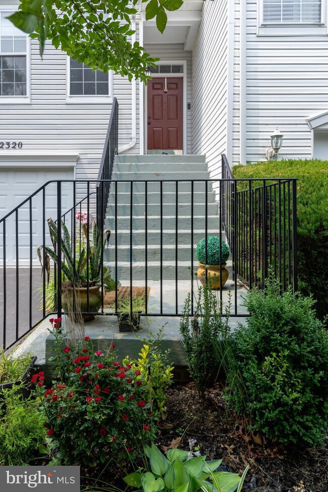 12320 Quilt Patch Ln, Bowie, MD 20720 - photo 3