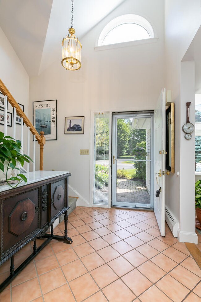 6 Canterbury Way Cape-large-005-003-Foye