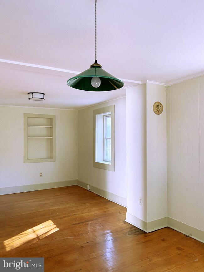 190 N 18th St, Purcellville, VA 20132 - photo 7