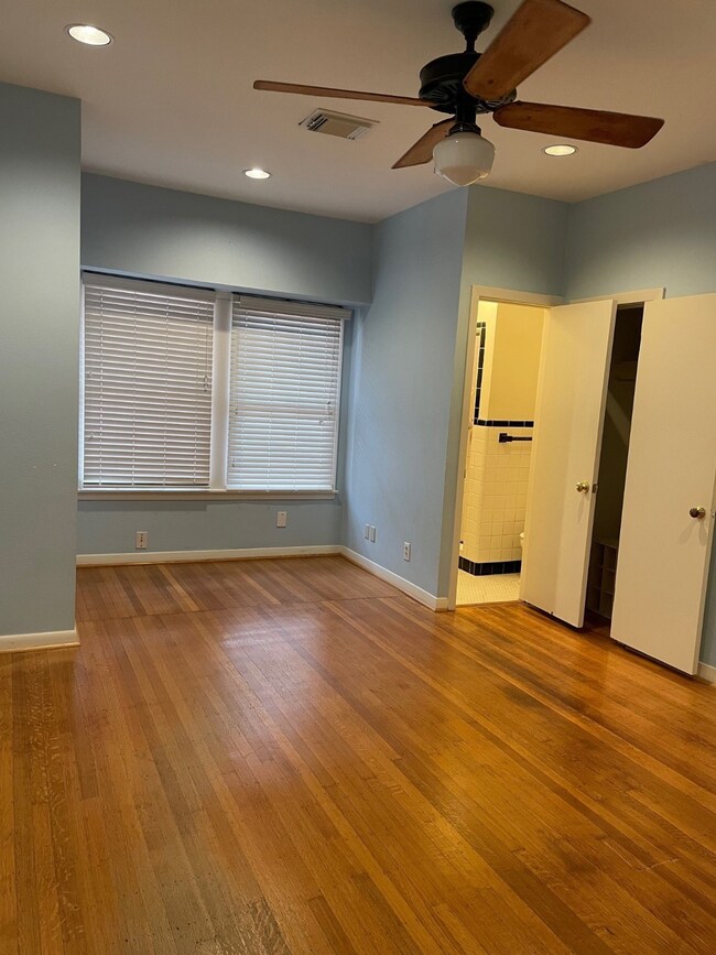 1701 Haver St, Houston, TX 77006 - photo 4