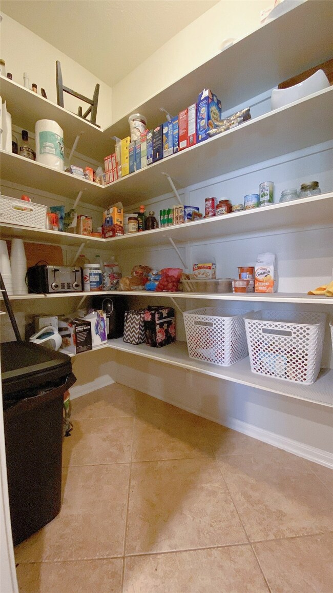 2334 Crescent Water, Rosenberg, TX 77471 - photo 5