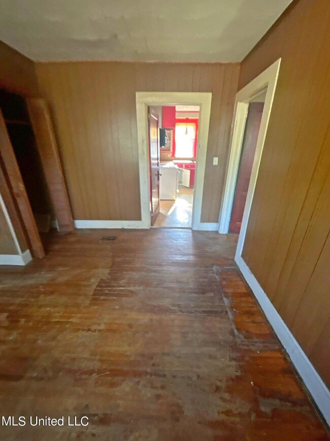 1150 Old Highway 24, McComb, MS 39648 - photo 7