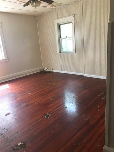 122 Milton St, Aliquippa, PA 15001 - photo 7