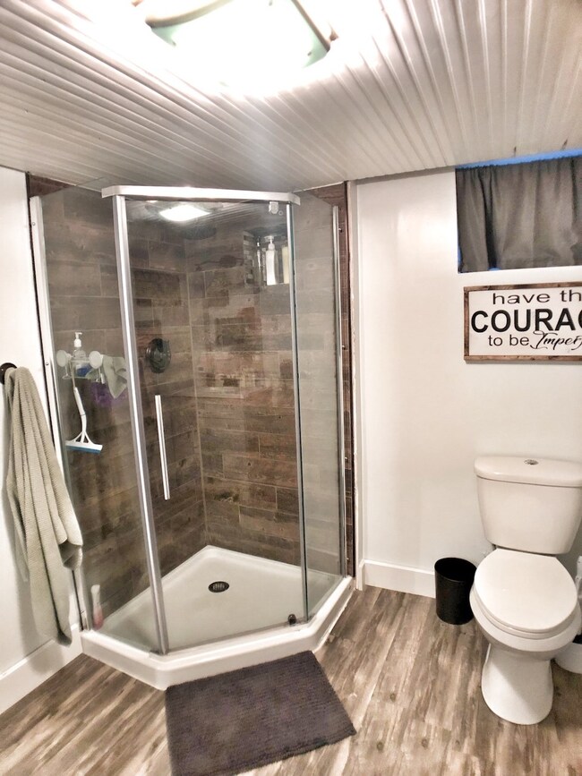 1 W Meredith St, Frankfort, IN 46041 - photo 7