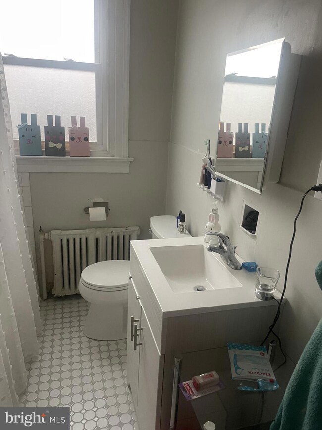 127 E State St unit 2, Kennett Square, PA 19348 - photo 7