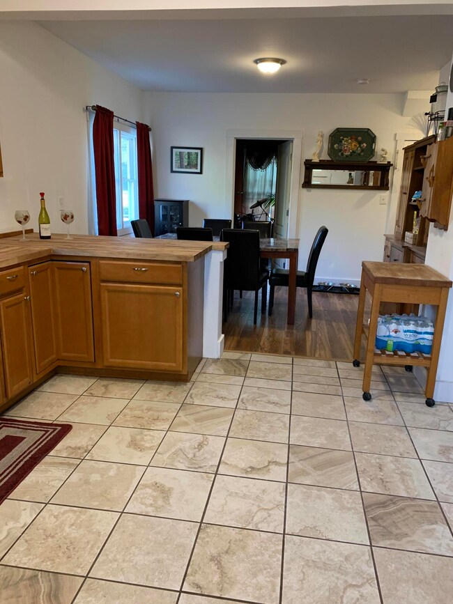 32 Upland Rd, Lisbon, ME 04250 - photo 4