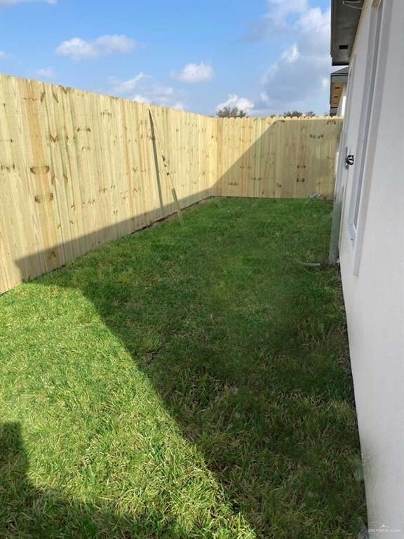 2409 S Hilltop Ave, Edinburg, TX 78542 - photo 5