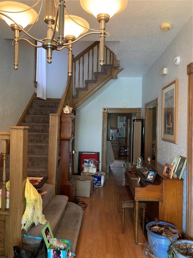 Entry Hall & Staircase to Upper Levels