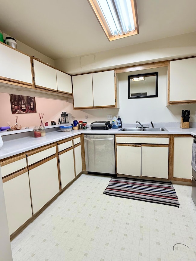 7 Alana Way, Plattsburgh, NY 12903 - photo 5