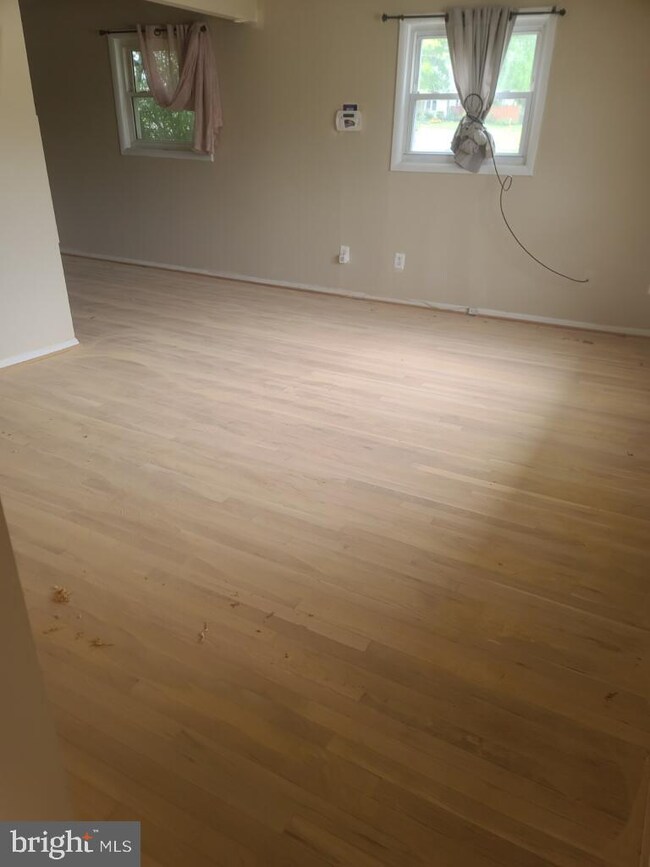 1500 Birchwood Dr, Oxon Hill, MD 20745 - photo 3