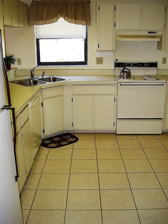 Kitchen with a view.