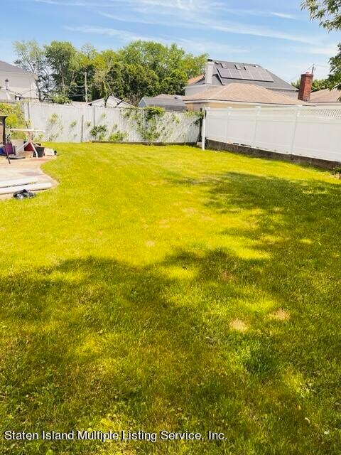 218 Chesterton Ave, Staten Island, NY 10306 - photo 3