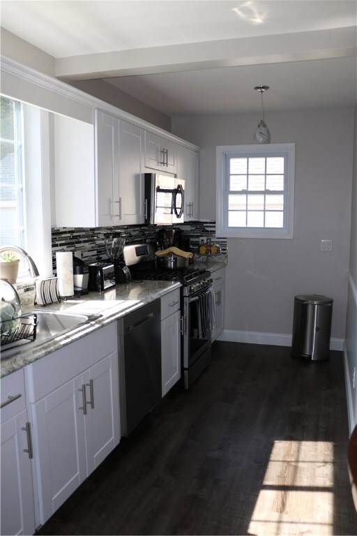 54 Linden St, Pawtucket, RI 02861 - photo 4