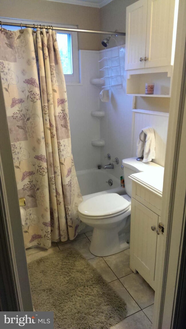 5516 Dolores Ave, Halethorpe, MD 21227 - photo 7