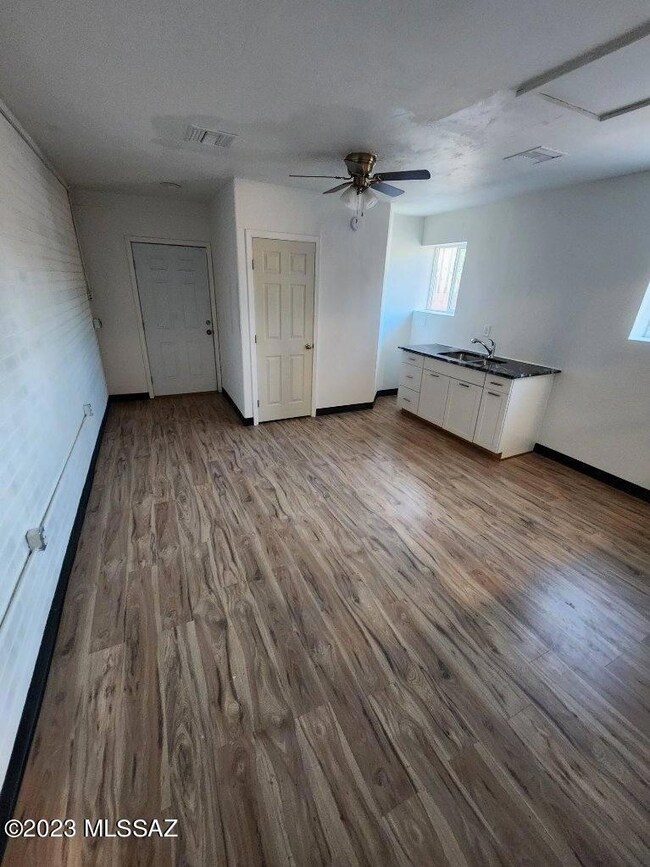 1101 E Edison St, Tucson, AZ 85719 - photo 5