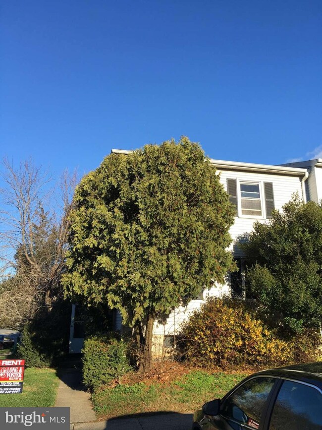 3000 Hickory Grove Ct, Fairfax, VA 22031 - photo 5