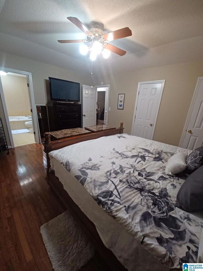 701 Jason Cir, Center Point, AL 35215 - photo 5