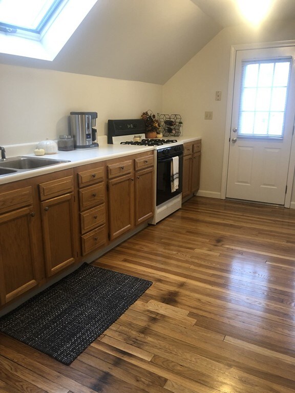 18 Kimball Rd unit 3, Watertown, MA 02472 - photo 5