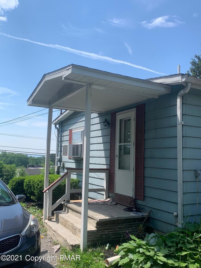 945 State Rd, Effort, PA 18330 - photo 2