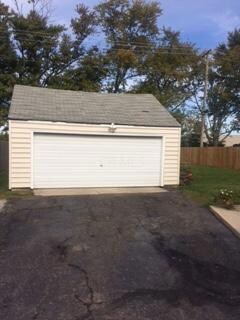2 Car Garage