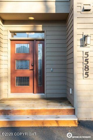 5585 Big Bear Way unit 20, Anchorage, AK 99504 - photo 2